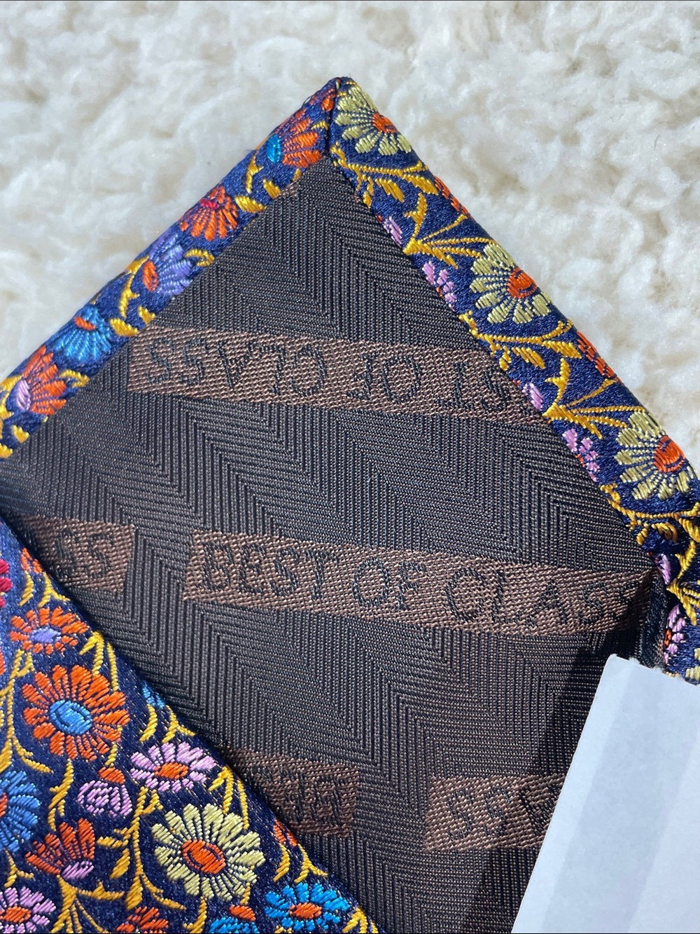 Robert Talbott Floral Necktie Best of Class 100% Silk Tie - Picture 7 of 9
